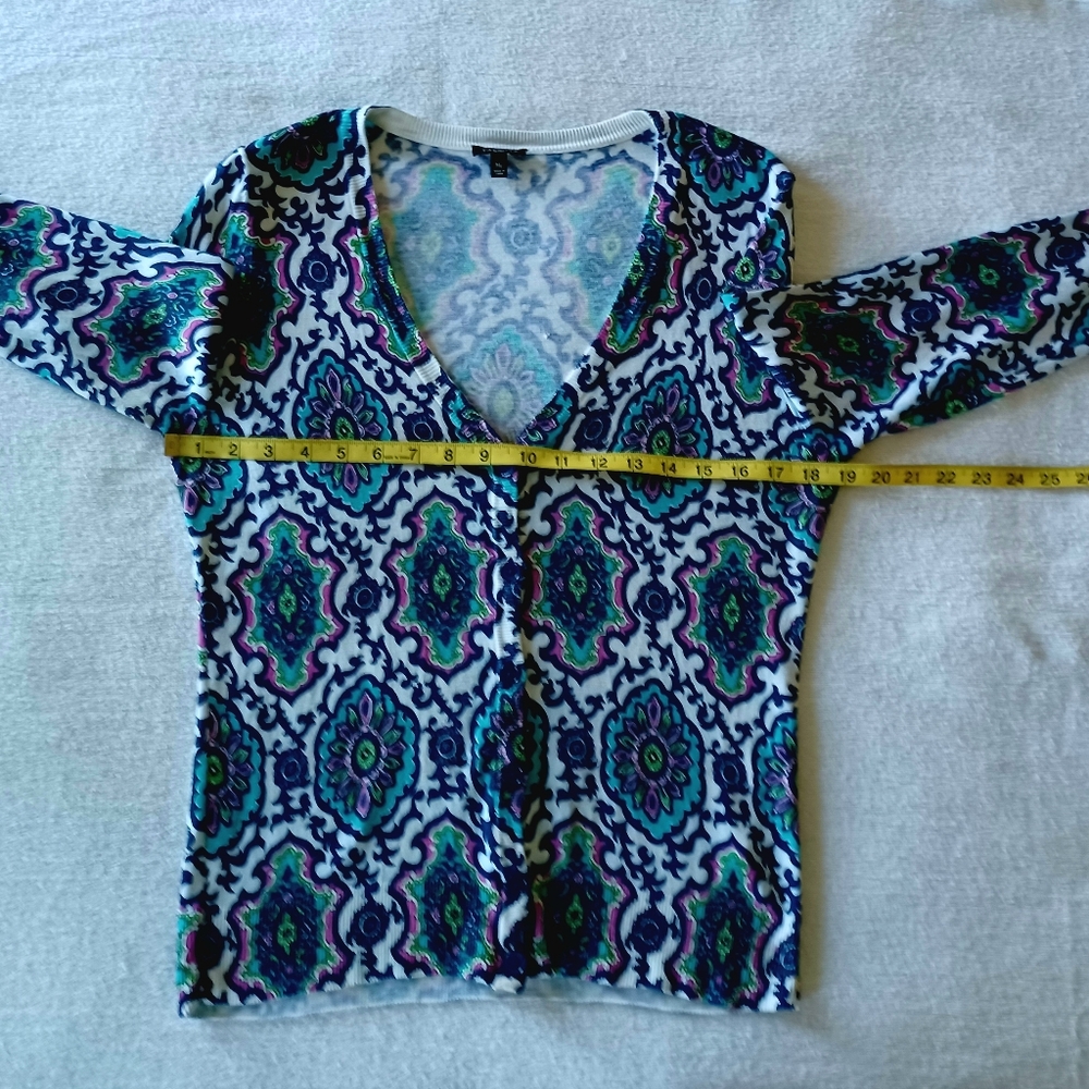 TALBOTS Floral Buttoned Top, size Mp - Picture 8 of 12